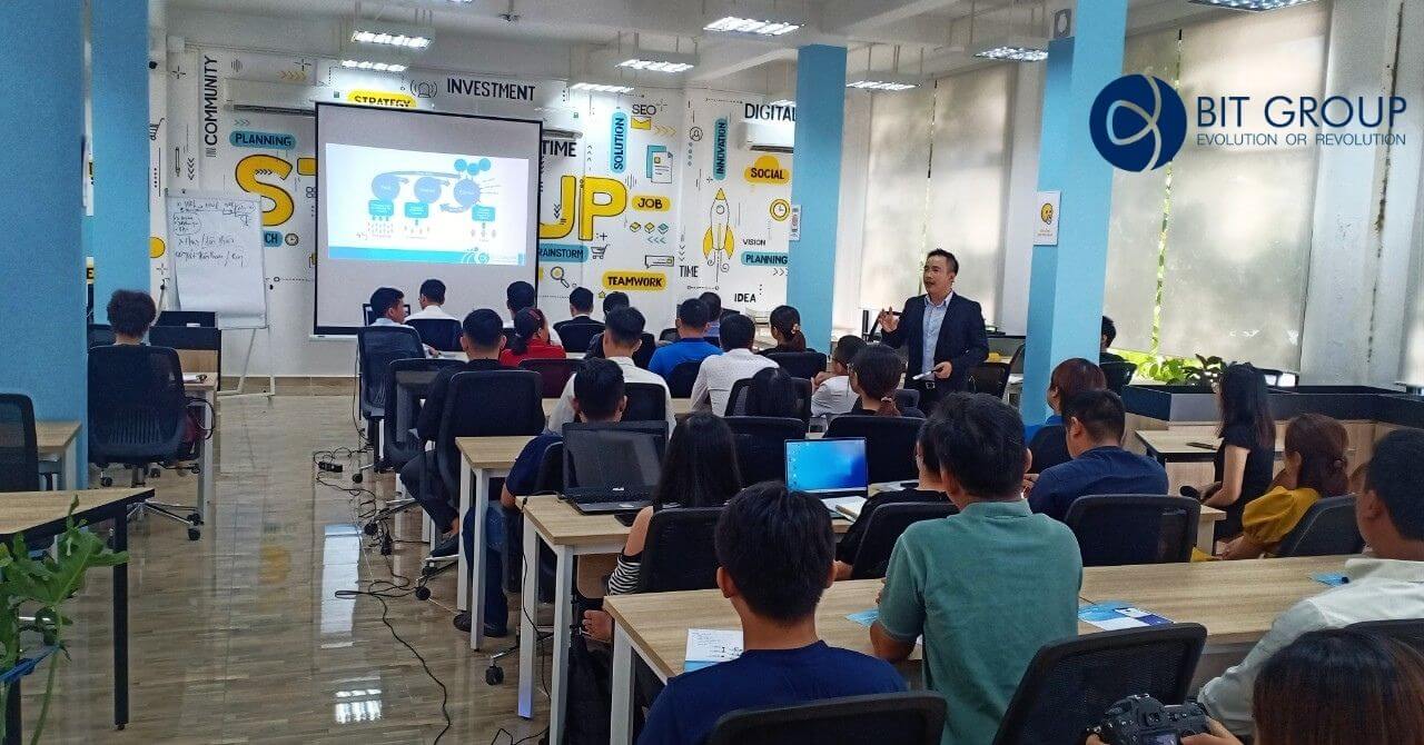 Học về kinh doanh online tại Bit Academy